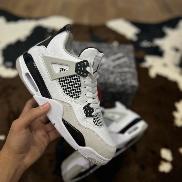Jordan Other - Jordan 4 Military